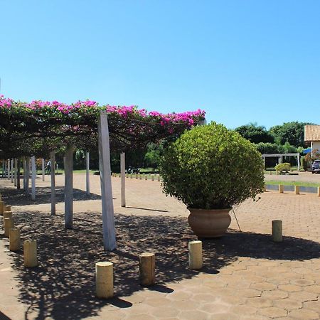 Grandes Lagos Park Hotel Jales Exterior photo