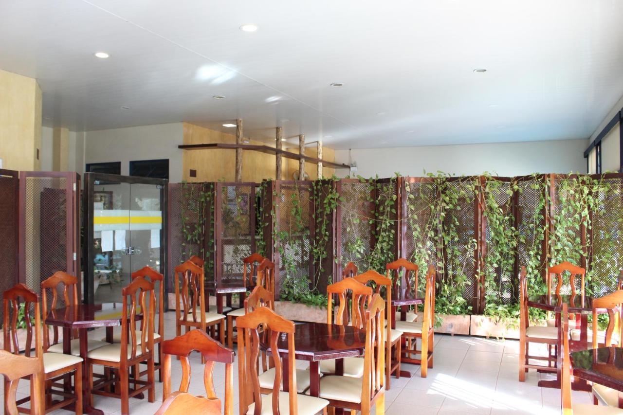 Grandes Lagos Park Hotel Jales Exterior photo